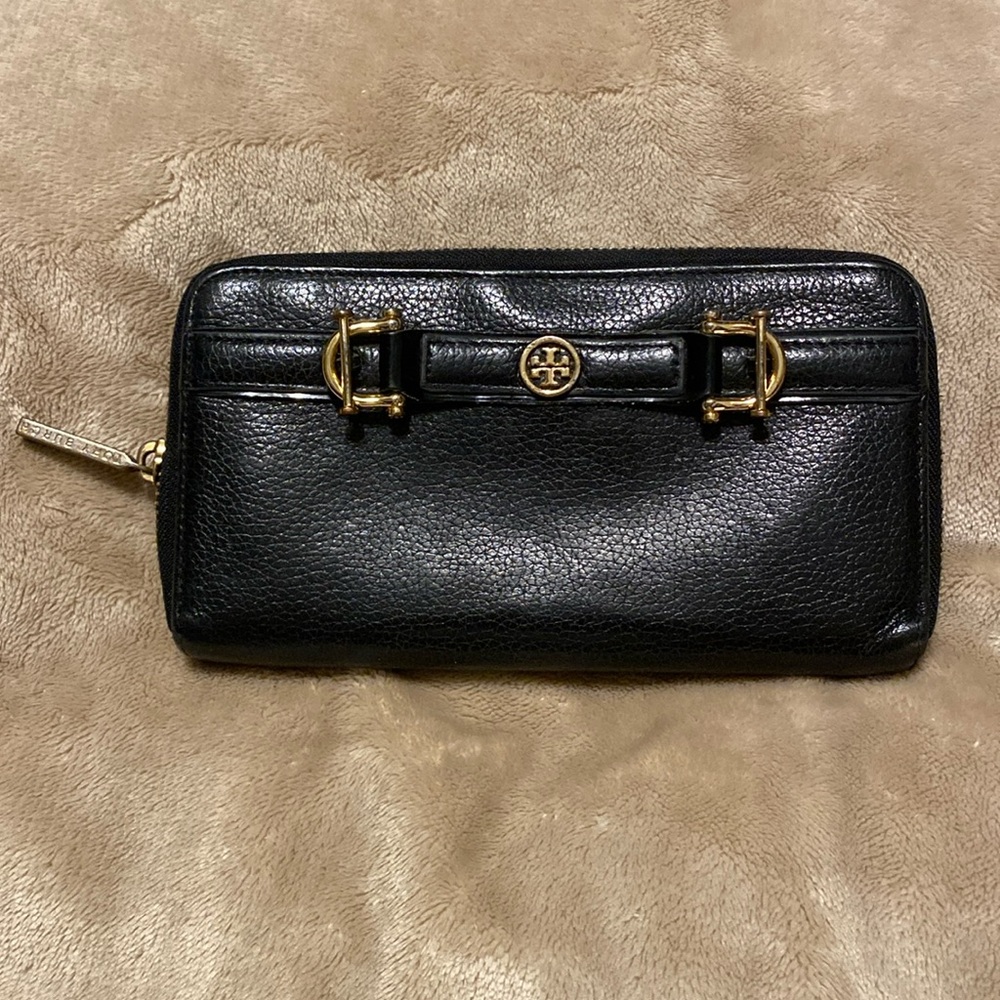 Tory Burch Black and Gold Wallet
